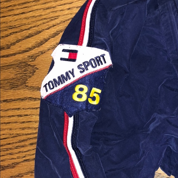 Tommy sport vintage jacket! - Picture 4 of 8